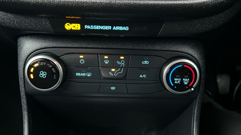 Ford Fiesta 1.0 EcoBoost Titanium 5dr Petrol Hatchback